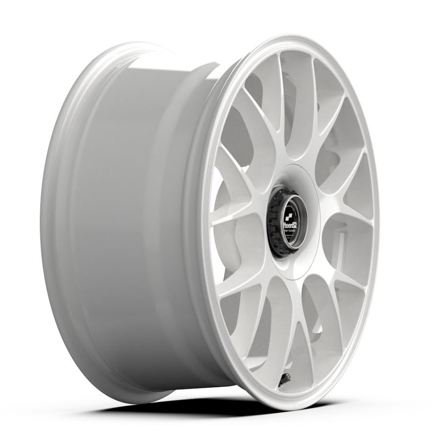 fifteen52<br>Apex - Rally White (18x8.5)